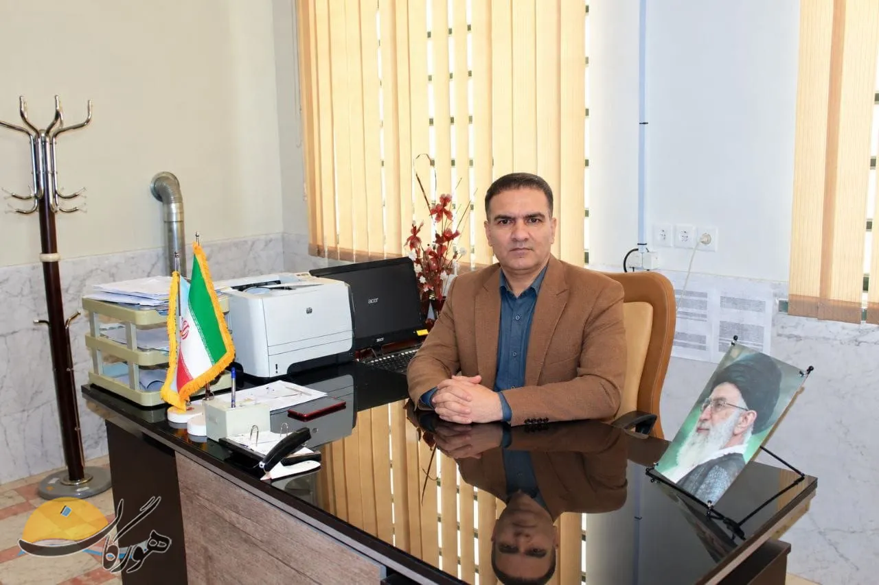 دکتر صداقت پیام نور
